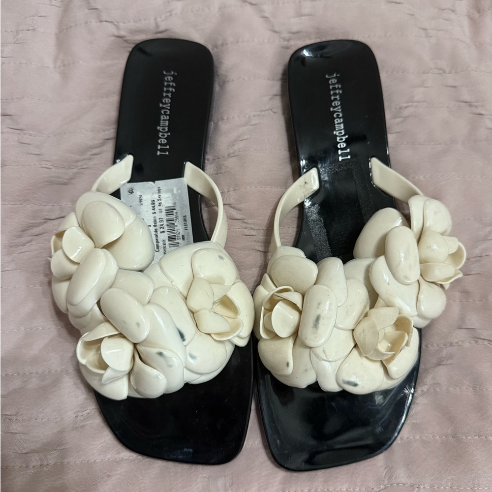 Jeffrey Campbell Black and Cream Jelly Floral Sandals NWT-8
